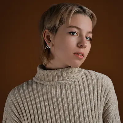 Ribbed Roll-Neck